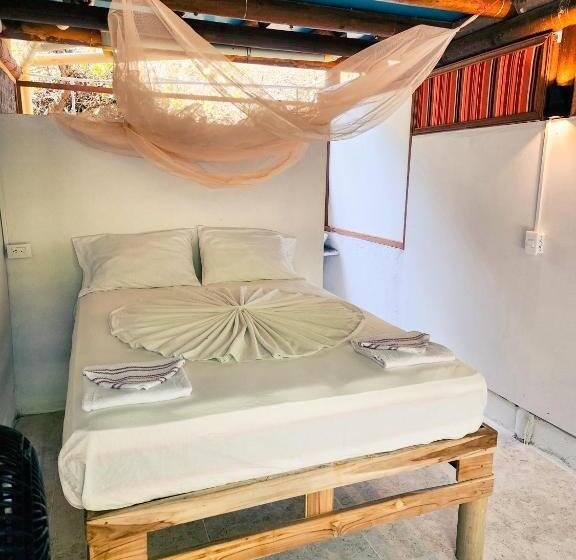 اتاق استاندارد, El Hamaquero Hostal Econativo