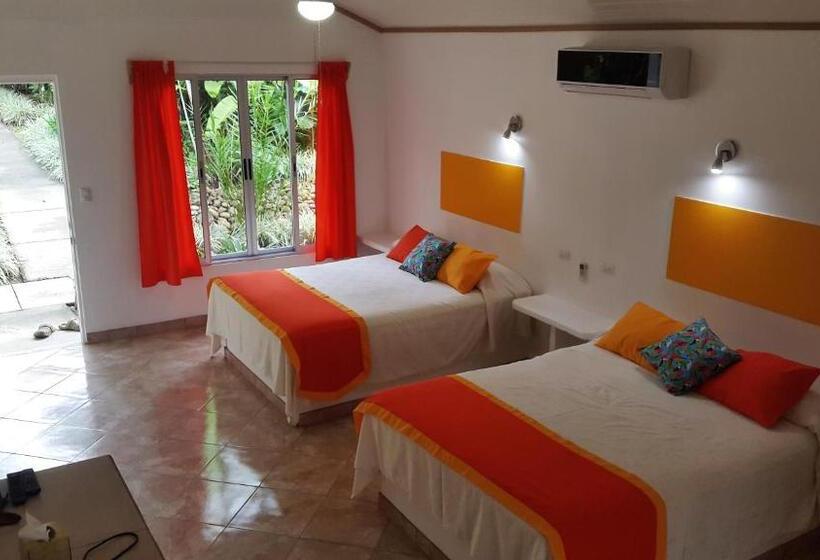 四人豪华间, Tropical Paradise Bungalows