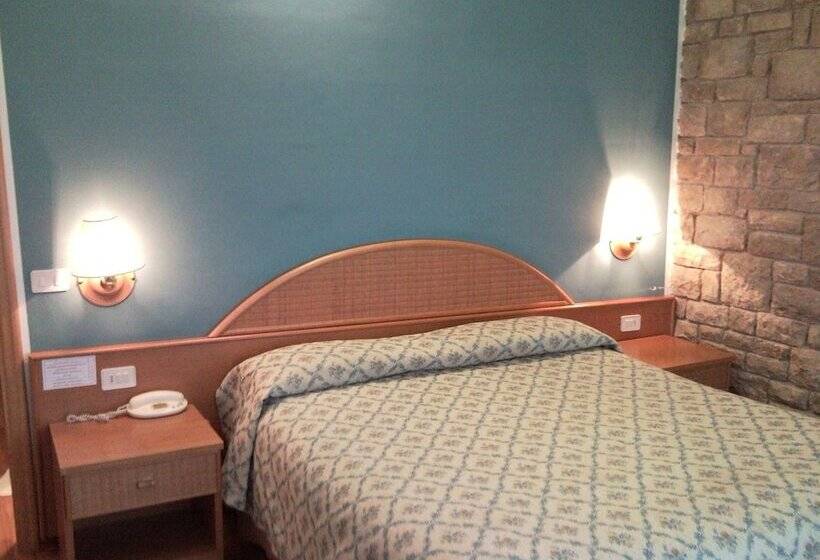 اتاق استاندارد یک نفره, Cavalieri