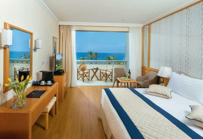 Номер Стандарт Смежный Вид на Море, Constantinou Bros Athena Beach Hotel