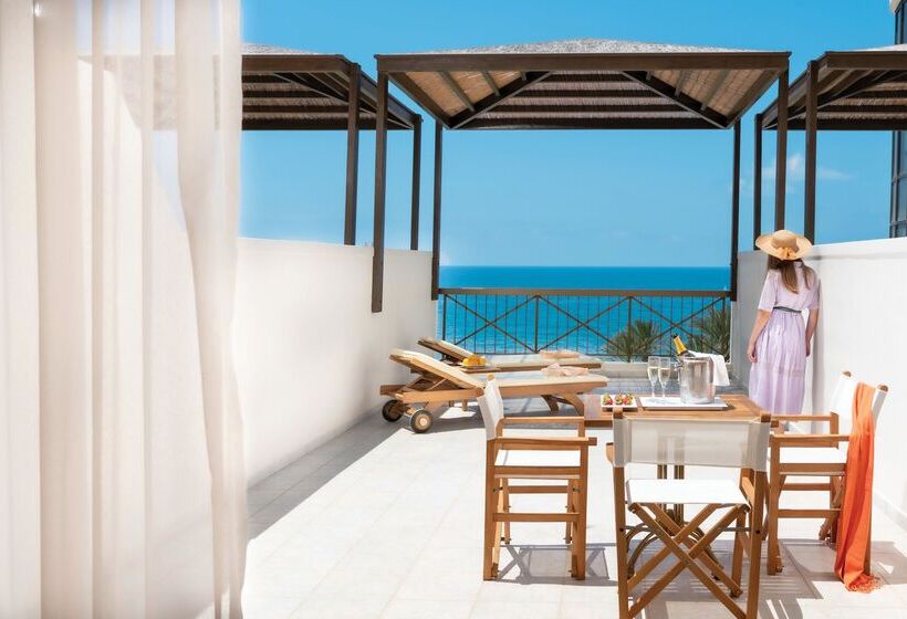 Люкс Executive Вид на Море, Constantinou Bros Athena Beach Hotel