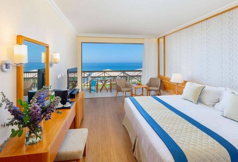 Люкс Executive Вид на Море, Constantinou Bros Athena Beach Hotel
