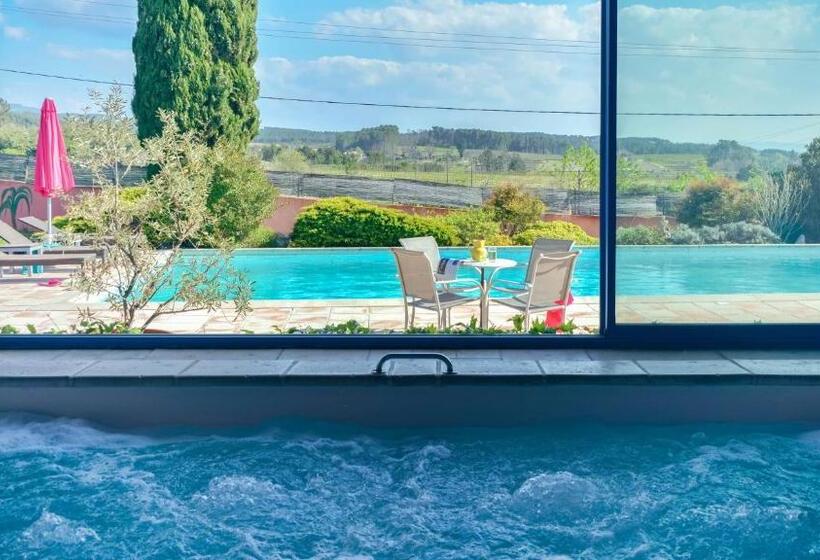 Апартаменты 1 Спальня с Террасой, Chambres D Hôtes Et Gîtes Le Mas Bleu & Spa Resort