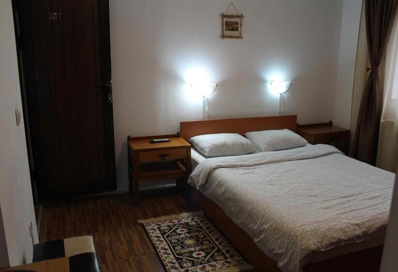 חדר סטנדרט עם מרפסת, Vila Casa Ta
