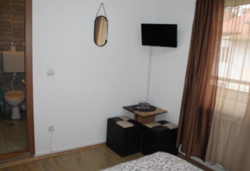 חדר סטנדרט עם מרפסת, Vila Casa Ta
