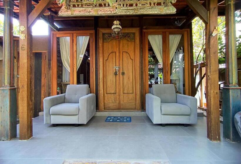 Номер Deluxe с Балконом, Katang   Katang Guest House