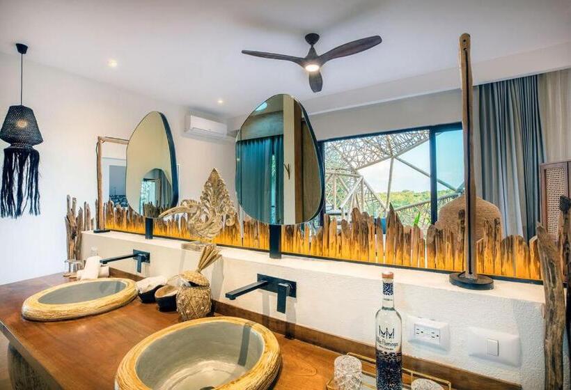 جناح مزود بحمام سباحة, Villas Flamingos