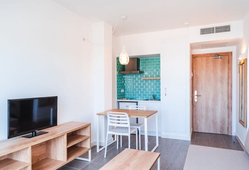 带1个卧室的带海景的公寓, Beach Star Ibiza - Adults Only
