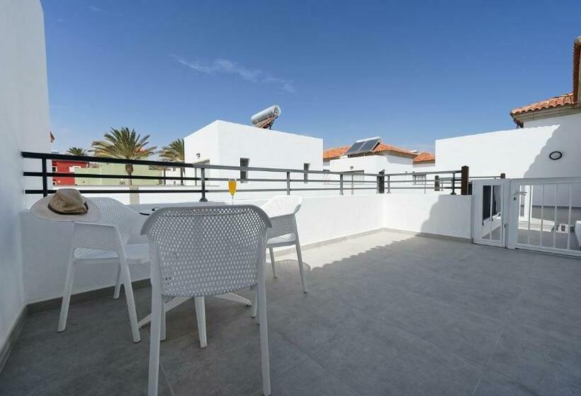 חדר משפחתי, Broncemar Beach Suites