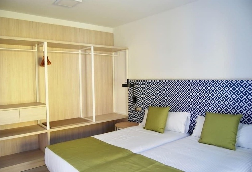 חדר משפחתי, Broncemar Beach Suites