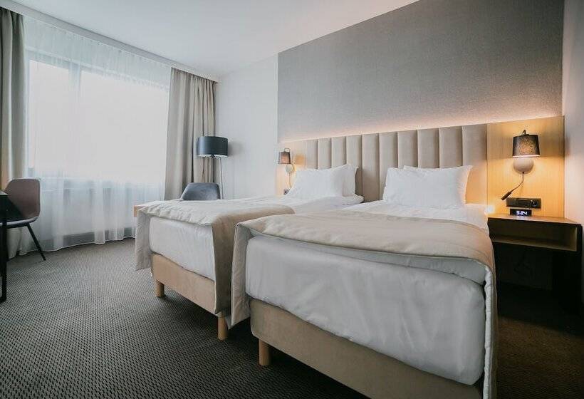 Номер Стандарт, B&b Hotel Warsaw East