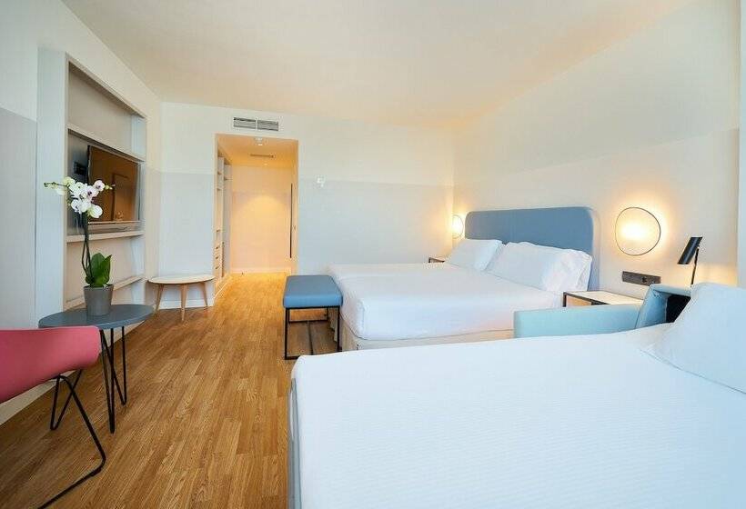 Номер Стандарт Трехместный, Eurostars Málaga