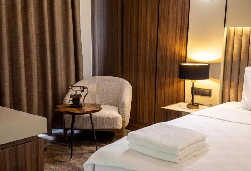 Трехместный Номер Deluxe, Monalisa Hotels Kuşadasi