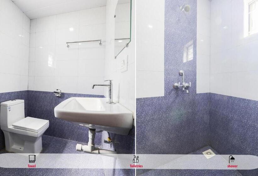 三人经典房间, Oyo 68467 Morjim Suites