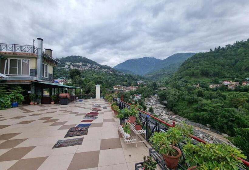 家庭套房, Nandini Villa
