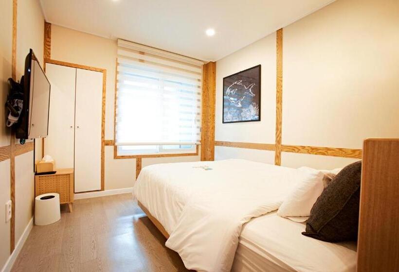 اتاق استاندارد, Geonmaek Stay