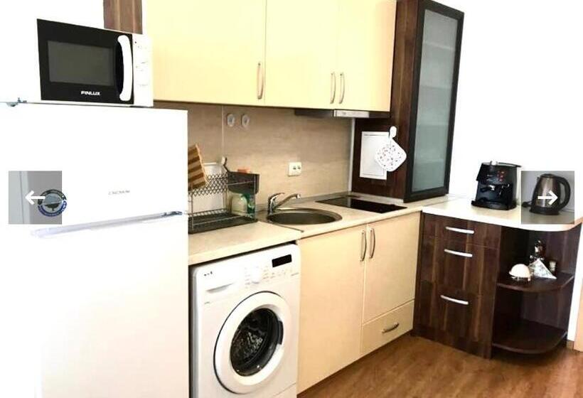 Апартаменты 1 Спальня Вид на Море, Apartments In Sunny Island Complex