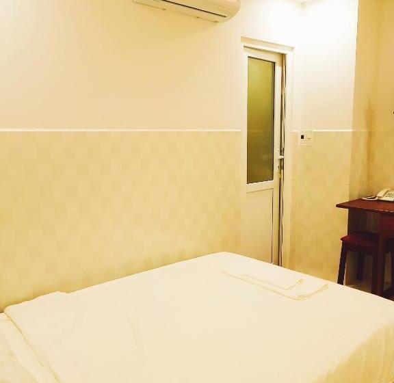 اتاق استاندارد, Hoàng Thịnh