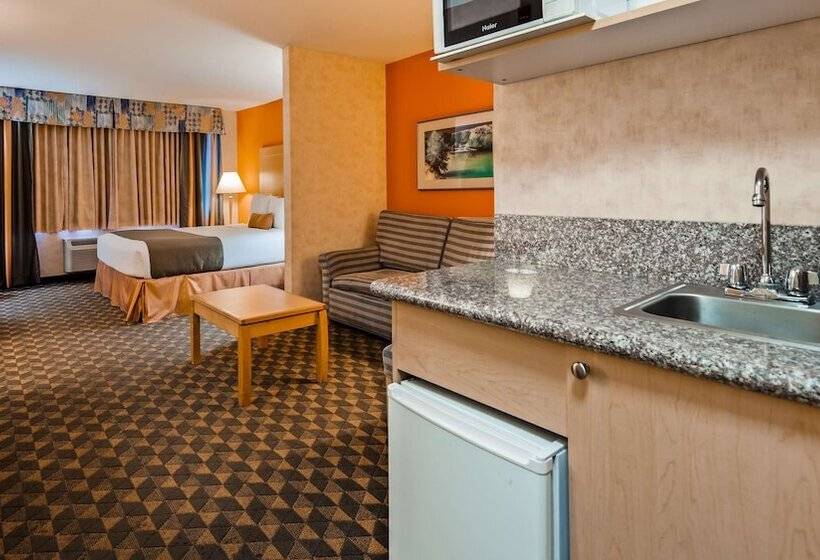 سوییت, Best Western Plus North Las Vegas Inn & Suites