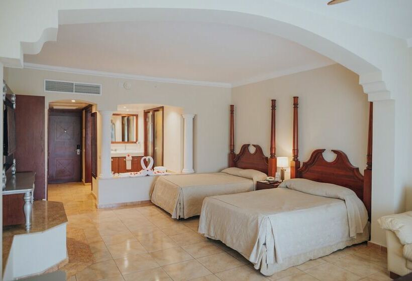 Полулюкс с Гидромассажем, Majestic Colonial Punta Cana   All Inclusive
