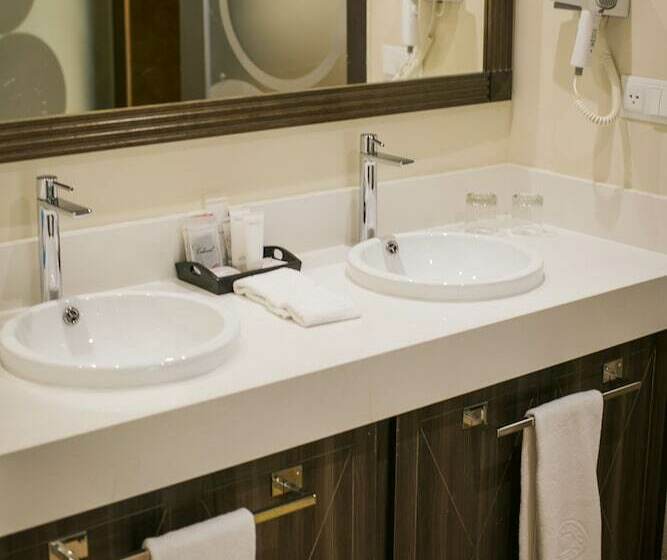 Клубный полулюкс с видом на море, Majestic Colonial Punta Cana   All Inclusive