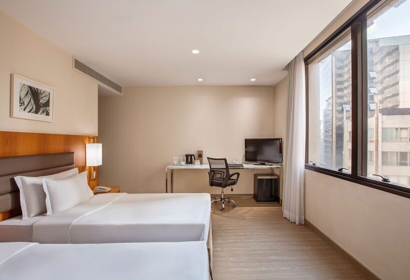 اتاق لوکس, Melia Paulista