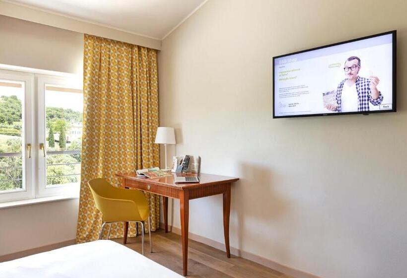 Номер Стандарт, B&b Hotel Affi   Lago Di Garda