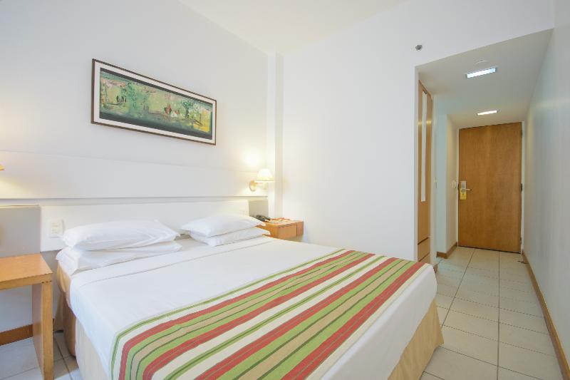 اتاق اکونومی, Oasis Imperial & Fortaleza