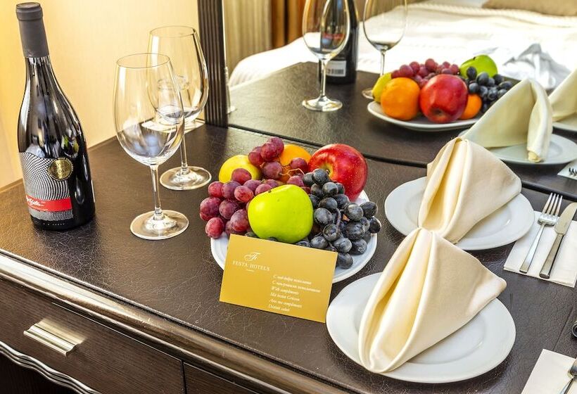 Трехместный Президентский, Mercure Sofia City