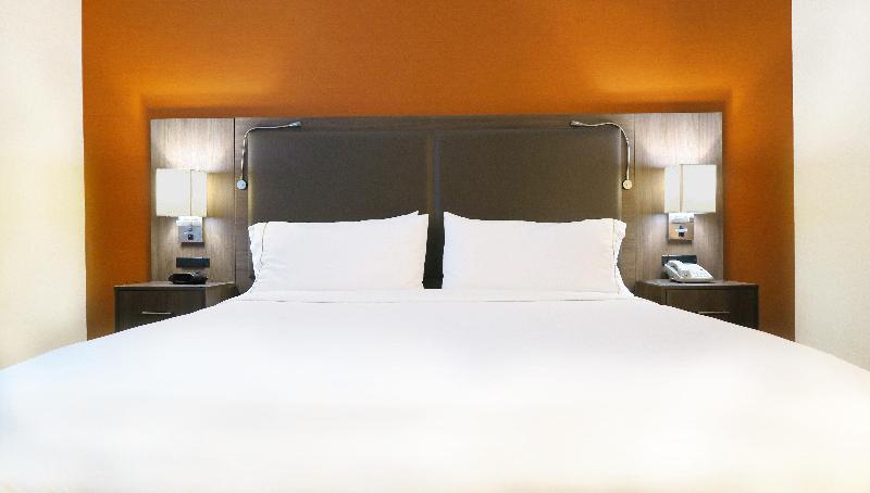Стандартный Номер Кровать Кинг, Holiday Inn Express & Suites Elk Grove Central   Hwy 99, An Ihg