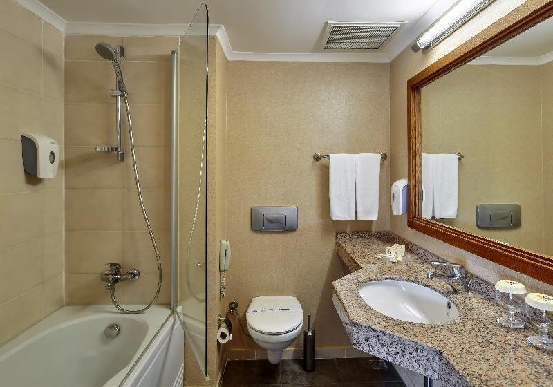 스위트 킹사이즈 침대, Holiday Inn Express Turlock, An Ihg