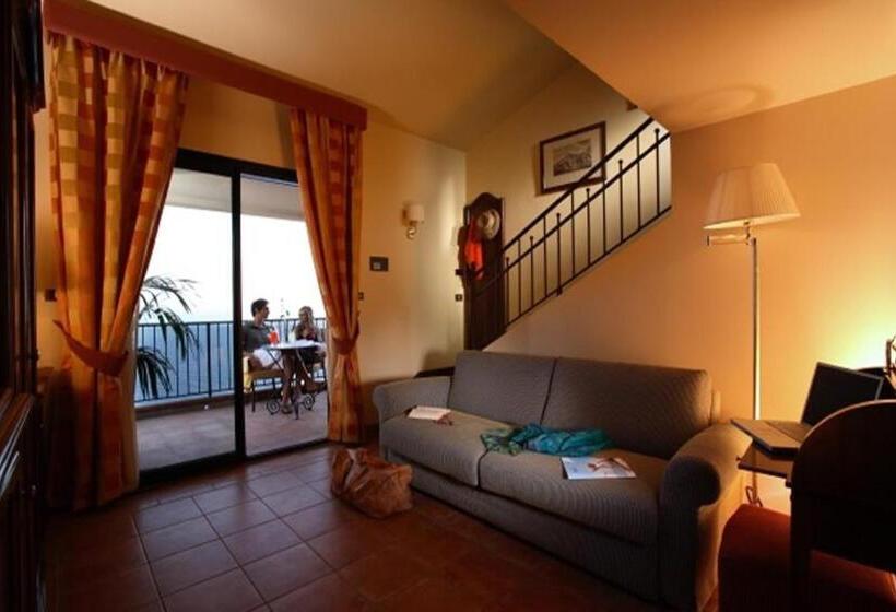 オーシャンビューファミリールーム, Capo Dei Greci Taormina Coast Resort Hotel & Spa