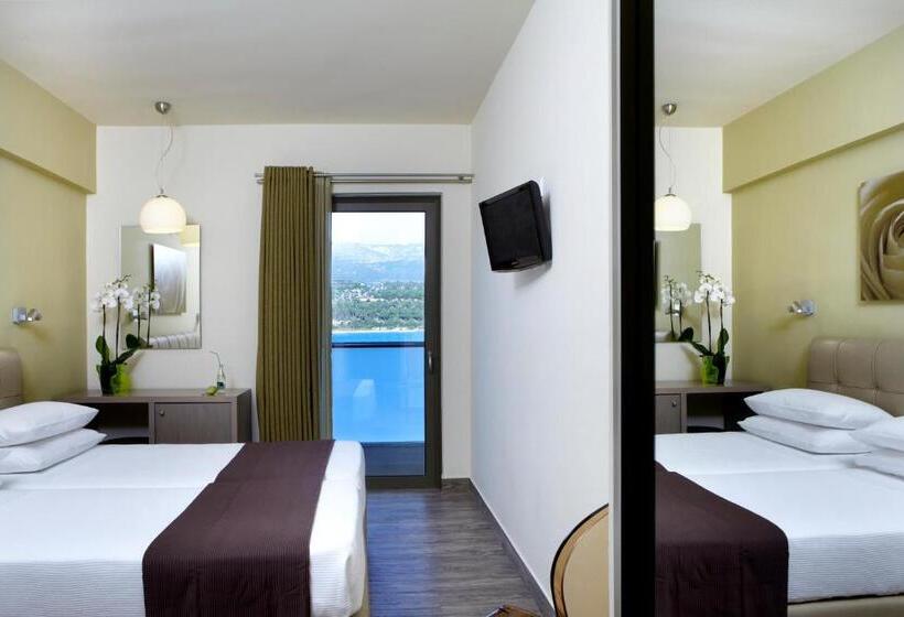 Номер Стандарт Вид на Море, Mouikis Hotel Kefalonia