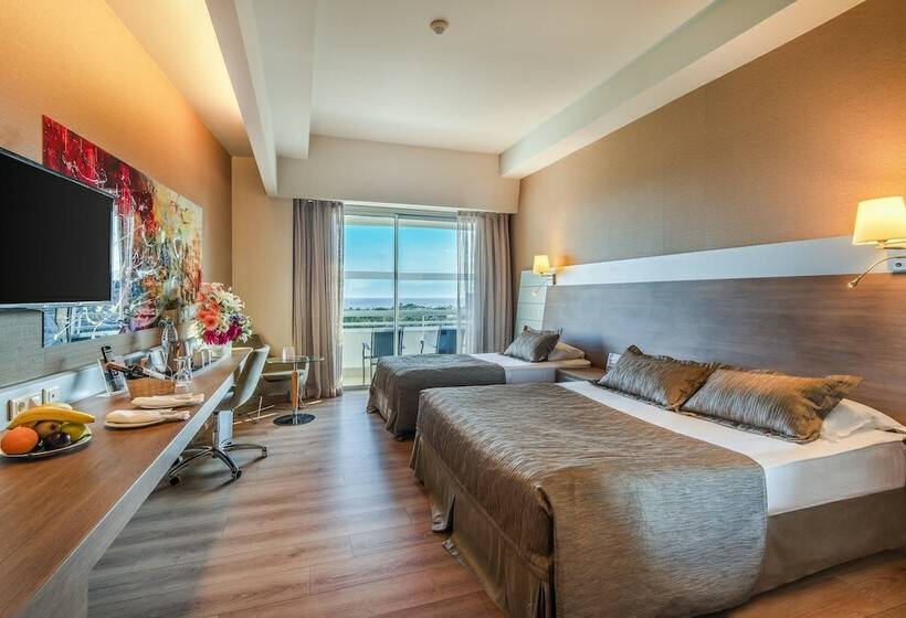 اتاق لوکس با چشم‌انداز دریا, Concorde De Luxe Resort  Prive Ultra All Inclusive
