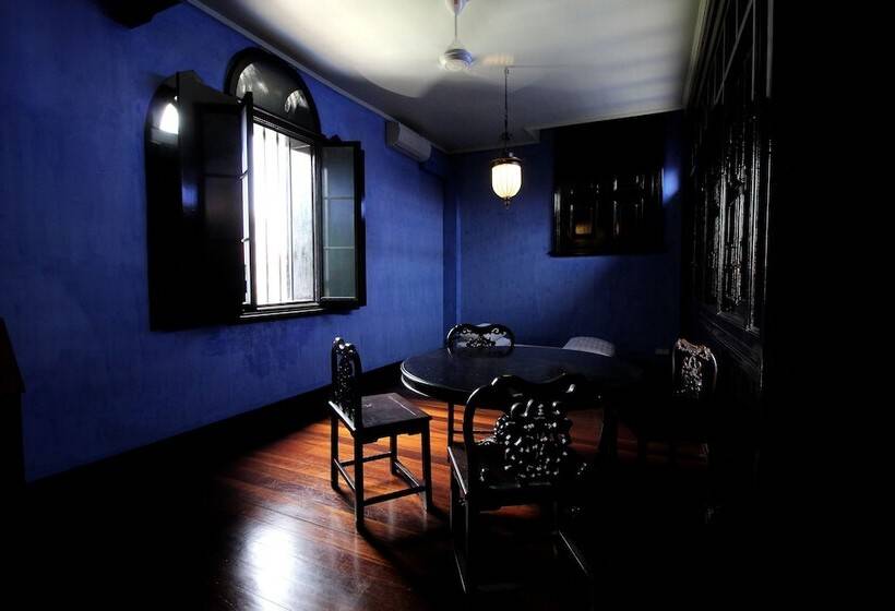 غرفة قياسية ثلاثية, Cheong Fatt Tze The Blue Mansion