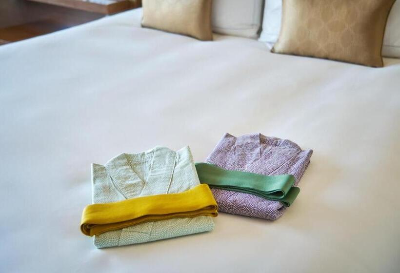 سوئیت با تخت بزرگ, Mandarin Oriental Tokyo