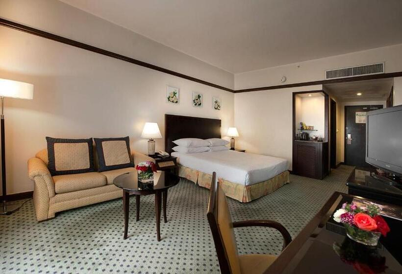 스탠다드 룸 킹사이즈 침대, Miri Marriott Resort & Spa
