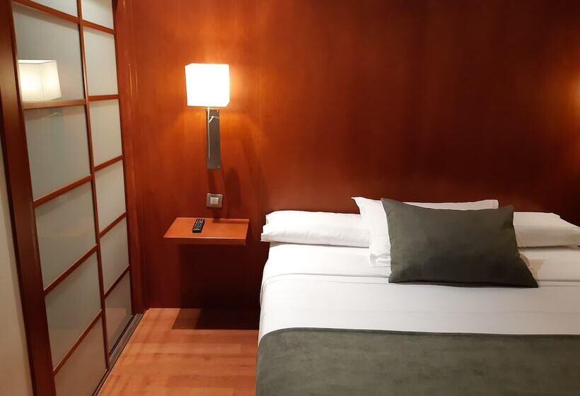 Habitación Estándar, Xon's Valencia