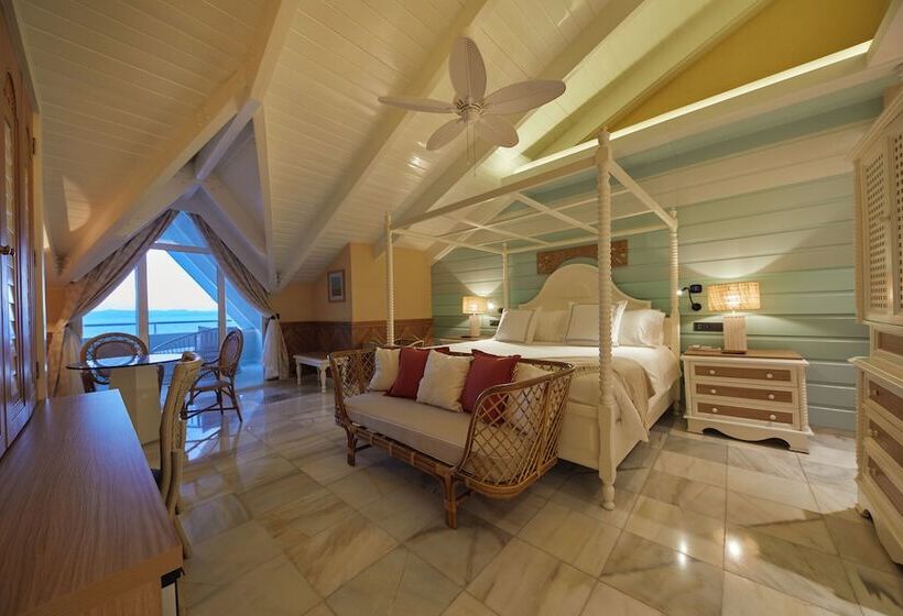 سوییت جونیور با چشم‌انداز دریا, Cayo Levantado Resort