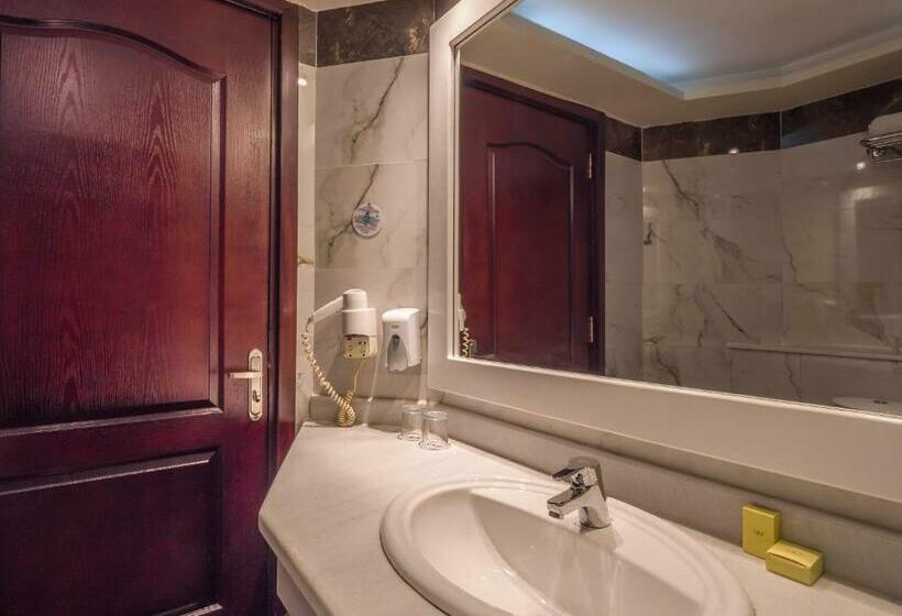 اتاق استاندارد با چشم‌انداز استخر, Seagull Beach Resort  Families And Couples Only