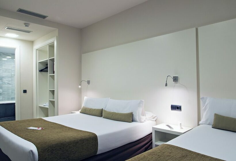 Номер Стандарт Трехместный, Bcn Urbaness Hotels Del Comte