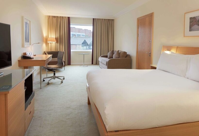 اتاق خانوادگی, Hilton Newcastle Gateshead
