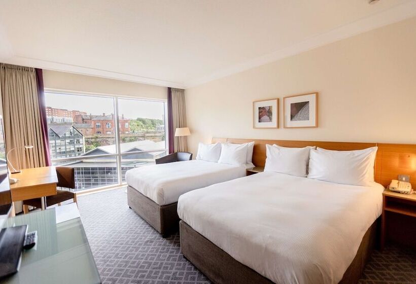 اتاق استاندارد با 2 تخت دوبل, Hilton Newcastle Gateshead