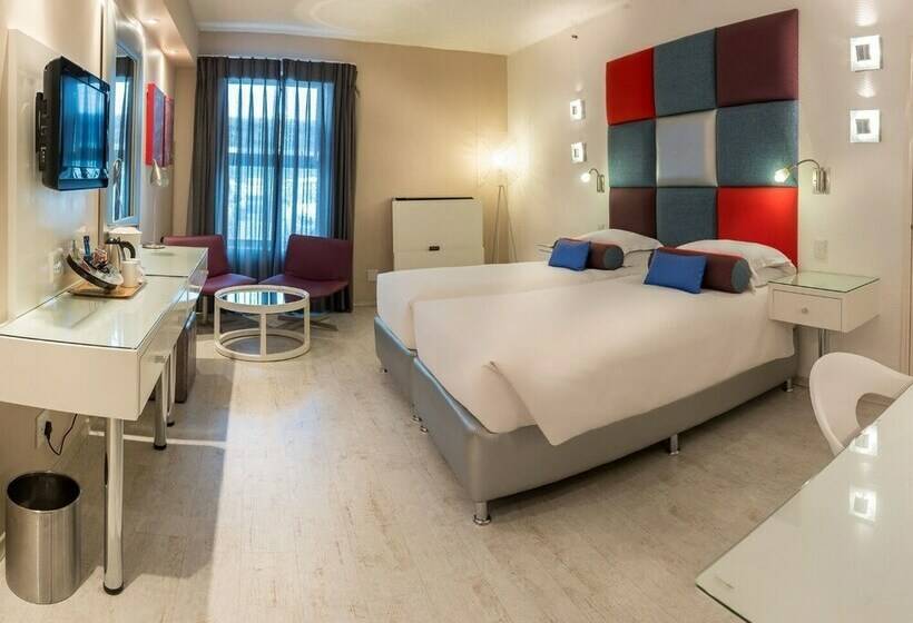 Классический Номер, Peermont Metcourt Suites