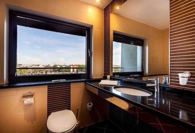 Номер Стандарт, Qubus Hotel Kraków