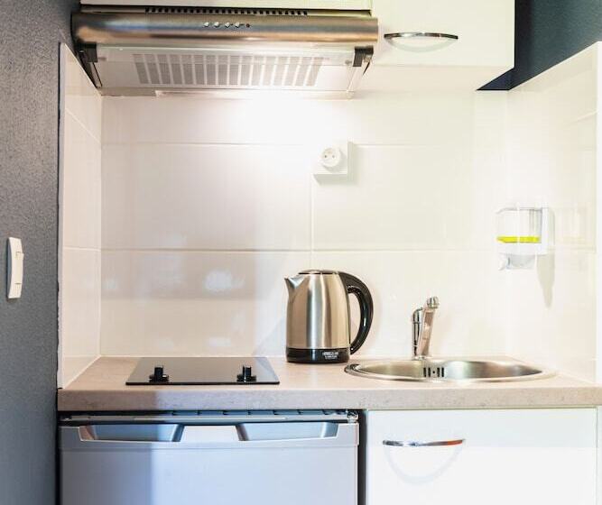 Полулюкс, Ténéo Apparthotel Bordeaux   Gare Saint Jean