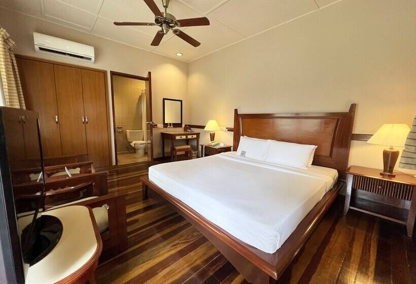 テラス付きスタンダードルーム, Berjaya Tioman Resort