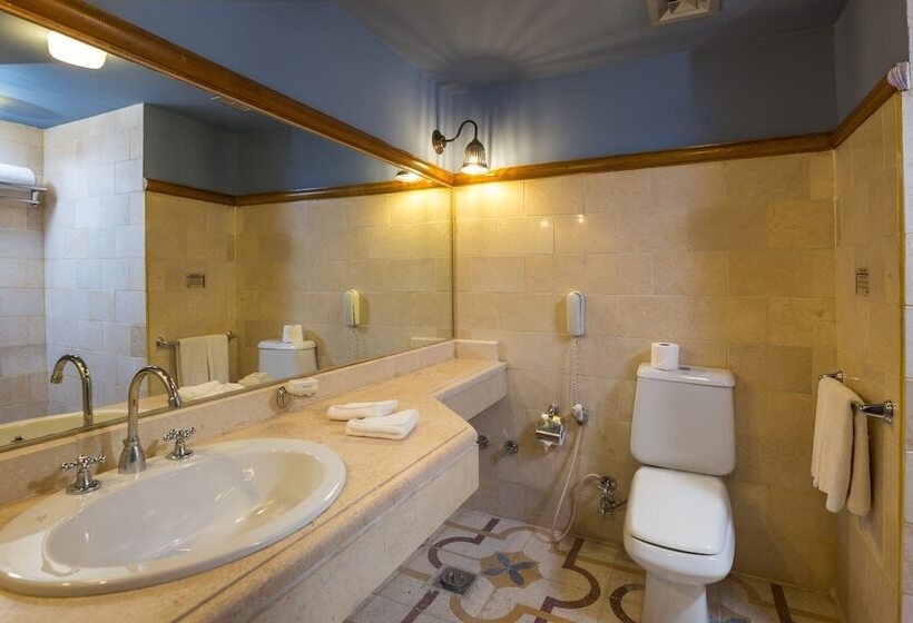 سوئیت سینیور, El Wekala Aqua Park Resort
