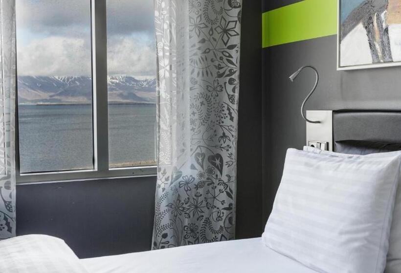 اتاق استاندارد با چشم‌انداز دریا, Center Hotels Arnarhvoll
