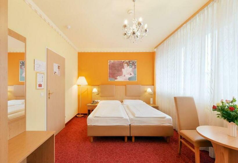 수피리어 룸, Garten  Und Kunsthotel Gabriel City